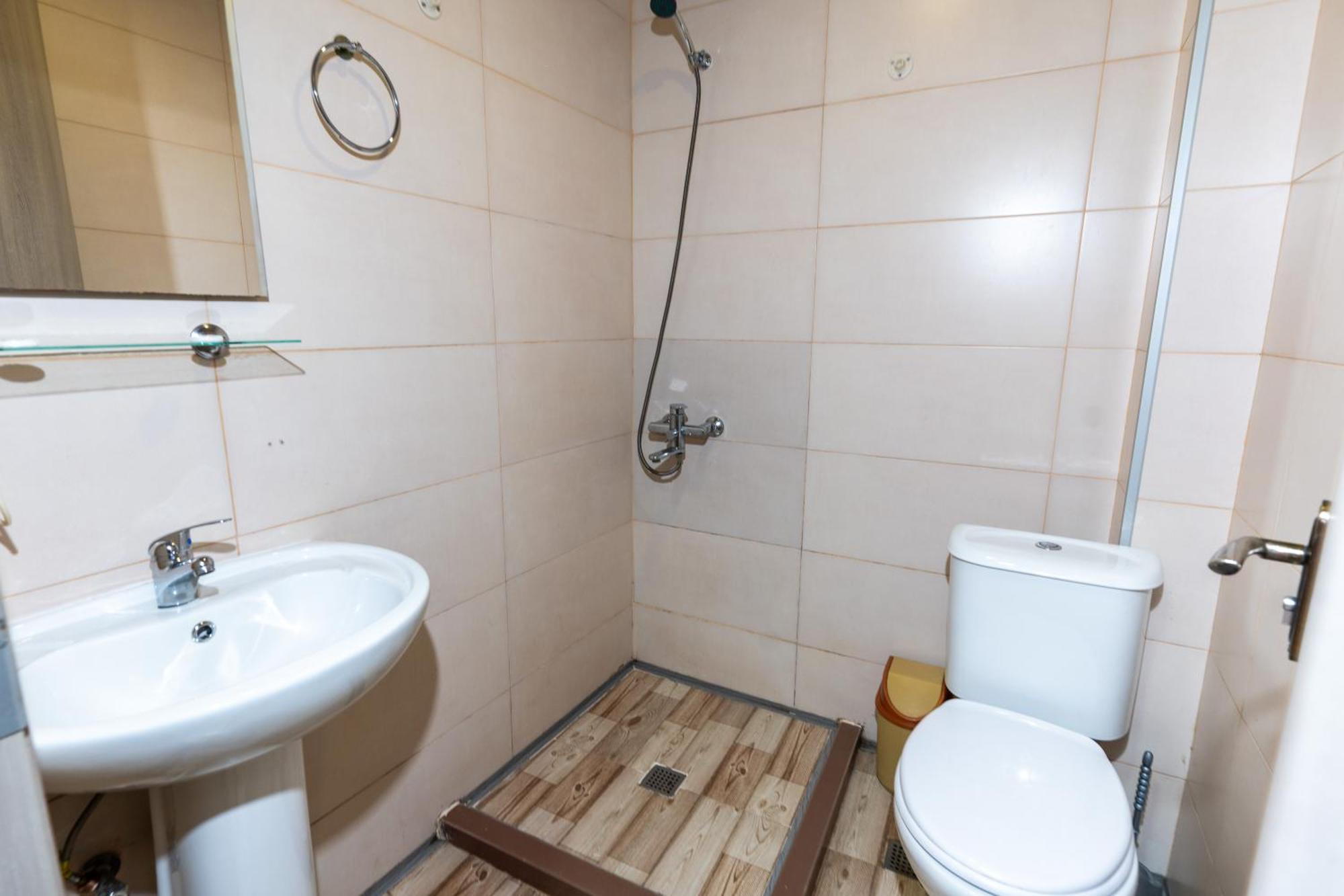 Hotel Ponto Vechio Батуми Екстериор снимка